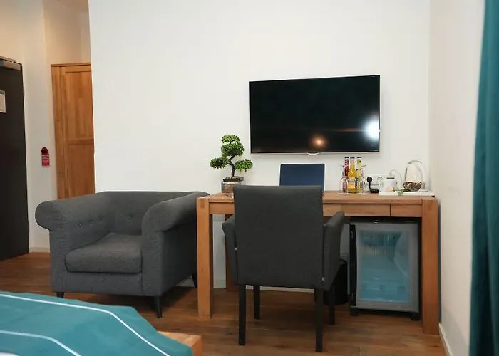 Attache An Der Messe By Ans Hotel Frankfurt am Main